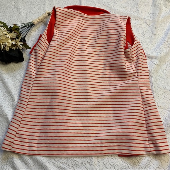 60s | 70s Red Striped Mod Sleeveless Button-Up Top - Picture 4 of 8